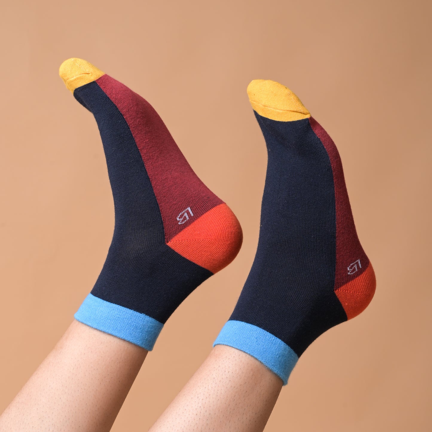 Skyfire - Hue Fives Ankle Length Socks